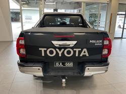 2020 Toyota Hilux SR5