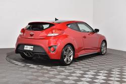 2014 Hyundai
                Veloster SR Turbo