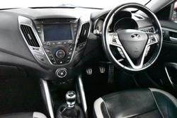 2014 Hyundai
                Veloster SR Turbo