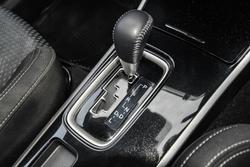 2020 Mitsubishi
Outlander ES