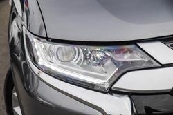 2020 Mitsubishi
Outlander ES