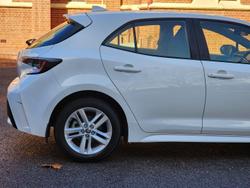 2019 Toyota
Corolla Ascent Sport