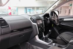 2018 Isuzu
D-MAX LS-M