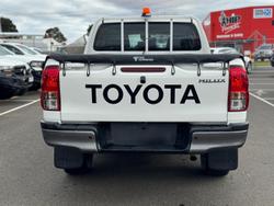 2020 Toyota
Hilux SR