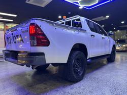 2020 Toyota
Hilux SR