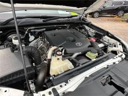 2019 Toyota Hilux Rugged GUN126R 4X4 Dual Range Glacier White