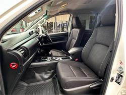 2019 Toyota Hilux Rugged GUN126R 4X4 Dual Range Glacier White
