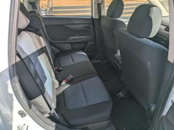 2013 Mitsubishi
Outlander ES