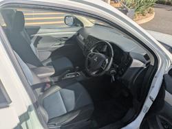 2013 Mitsubishi
Outlander ES