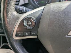 2013 Mitsubishi
Outlander ES