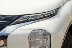 2025 Mitsubishi Outlander PHEV Exceed ZM MY24 AWD White Diamond