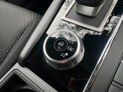 2023 Mitsubishi
                Outlander ES