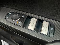 2023 Mitsubishi
                Outlander ES
