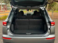 2023 Mitsubishi
                Outlander ES