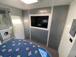 2016 Elite Palazzo