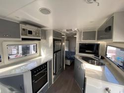 2016 Elite Palazzo