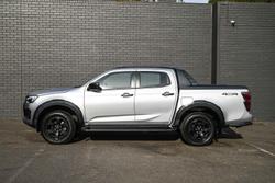 2024 Isuzu
D-MAX X-TERRAIN