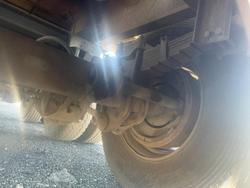 Unknown Tri Axle Flat Bed Trailer