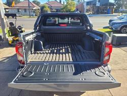 2024 Nissan Navara PRO-4X Warrior D23 MY24 4X4 Dual Range STEALTH GREY