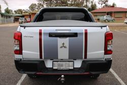 2023 Mitsubishi
Triton GLS