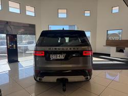 2017 Land Rover Discovery SD4 S Series 5 MY17 Four Wheel Drive Corris Grey