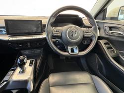 2023 MG
MG5 Essence