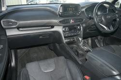 2020 Hyundai
Santa Fe Highlander