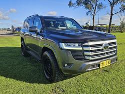 2022 Toyota Landcruiser VX FJA300R 4X4 Dual Range Graphite