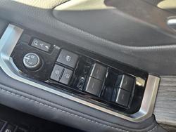 2022 Toyota Landcruiser VX