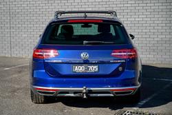 2017 Volkswagen
Passat Alltrack Wolfsburg Edition
