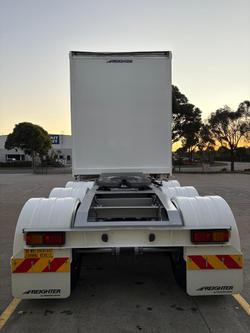 2025 Maxitrans St3 Lead A 12 Pallet Sd Curtain Sider