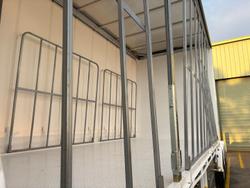 2025 Maxitrans St3 Lead A 12 Pallet Sd Curtain Sider