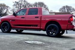 2022 RAM 1500 Express DS MY22 4X4 Dual Range Flame Red