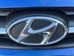 2017 Hyundai
Accent Active