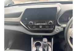 2024 Toyota
                Kluger Grande