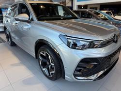 2025 Volkswagen
Tiguan 150TSI R-Line