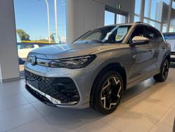 2025 Volkswagen
Tiguan 150TSI R-Line