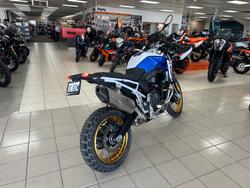2025 BMW F 900 GS F 900 White