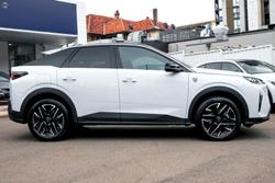 2025 Peugeot 3008 GT Premium Hybrid P64 MY25 Okenite White