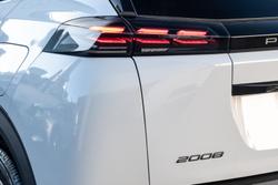 2025 Peugeot 2008 Allure Hybrid P24 MY25 Okenite White