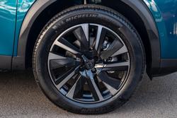 2025 Peugeot 2008 GT Hybrid P24 MY25 Obsession Blue