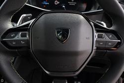 2025 Peugeot 2008 GT Hybrid P24 MY25 Nera Black