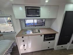 2025 Vivid Caravans NOMAD 21 FAMILY BUNK