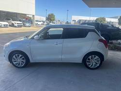 2023 Suzuki
Swift GL
