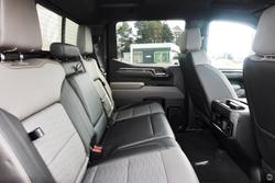 2025 Chevrolet Silverado 1500 ZR2 W/Tech Pack T1 MY24 4X4 Red Hot