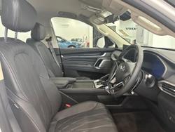 2025 LDV D90 Mode SV9A MY25 Metal Black