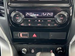 2016 Mitsubishi
                Pajero Sport Exceed