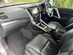 2016 Mitsubishi
                Pajero Sport Exceed