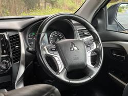 2016 Mitsubishi
                Pajero Sport Exceed