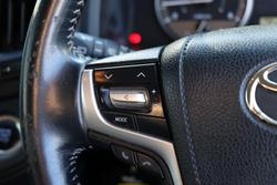 2017 Toyota Landcruiser GXL VDJ200R 4X4 Dual Range Graphite